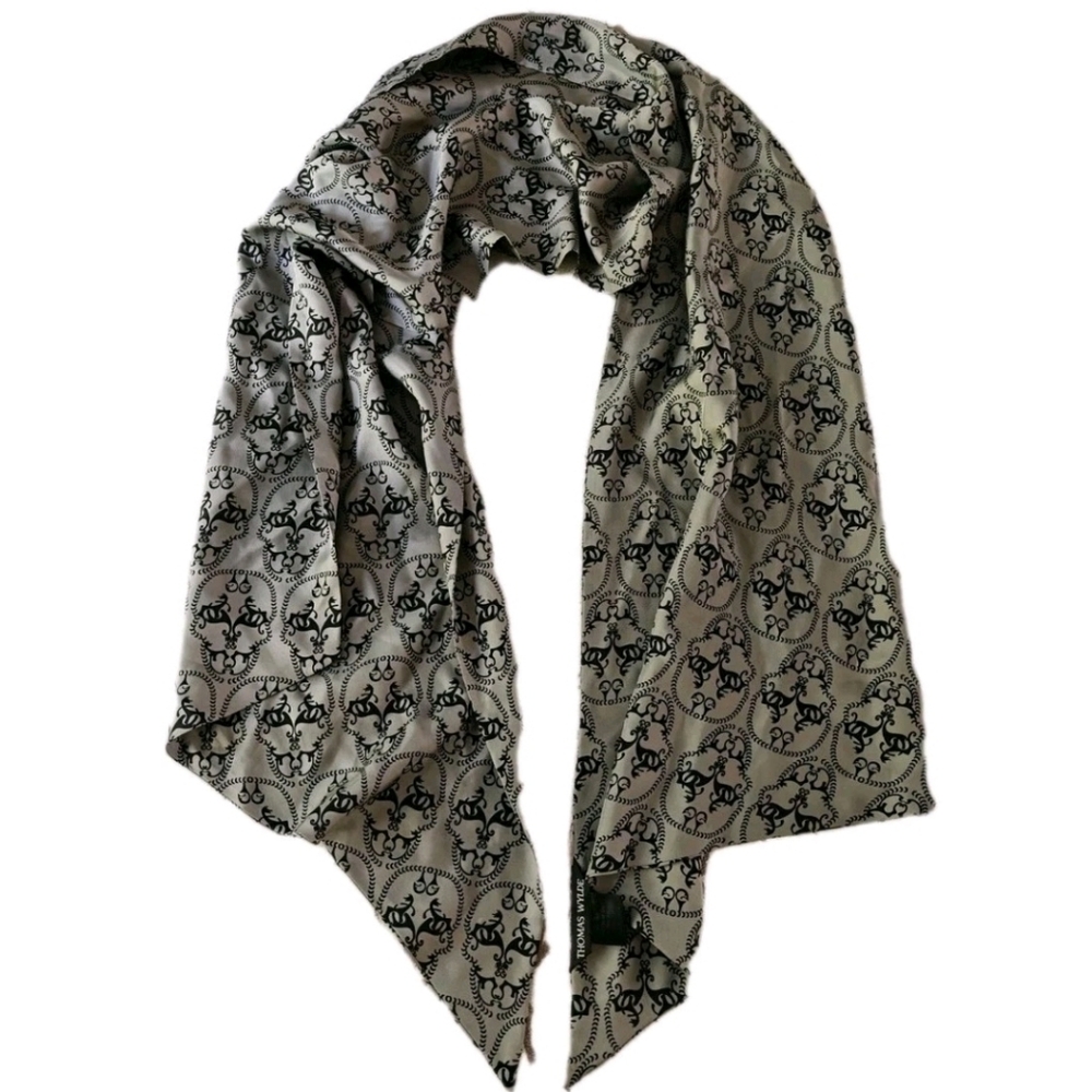 Designer Thomas Wylde Scull Patterned Silk Wrap Scarf